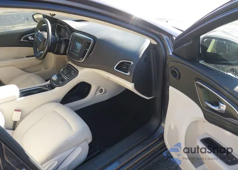 2015 Chrysler 200 Limited z USA, uszkodzony, nr VIN 1C3CCCAB3FN690137